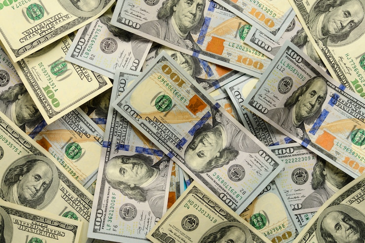 Veel 100-dollarbiljetten van Amerikaanse dollars