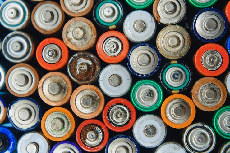 Foto veel gebruikte batterijen van verschillende fabrikanten