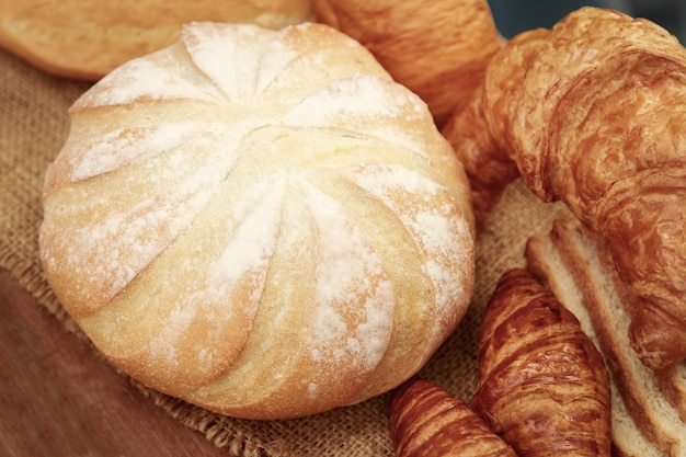 veel soorten brood met dichtbij