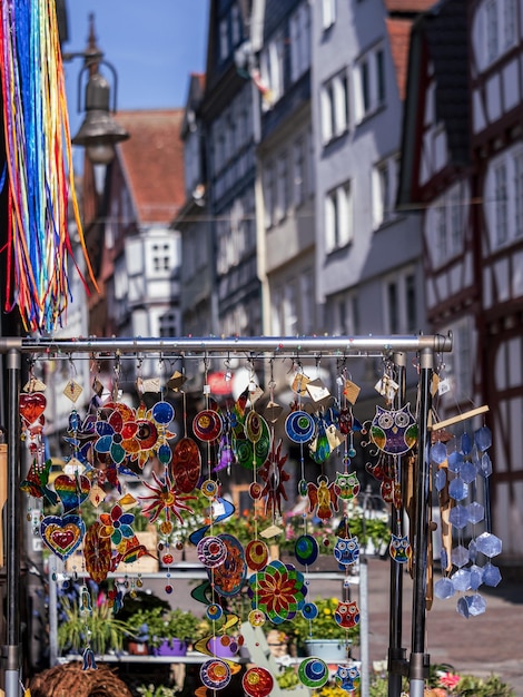 Foto veelkleurige bloemen te koop op de markt