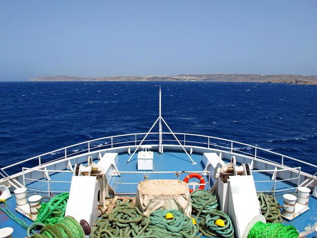 Veerboot naar het eiland gozo, malta