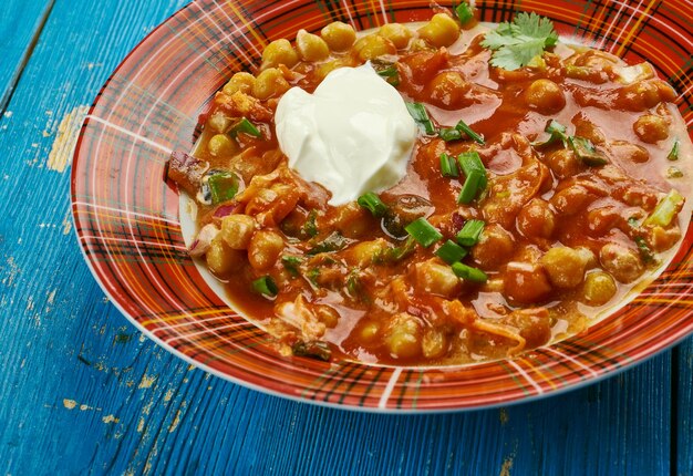 Vegan buffalo kikkererwten chili close-up