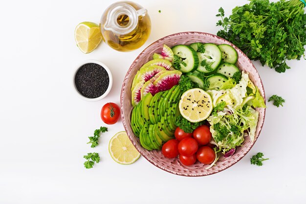  Vegan salad of fresh vegetables 