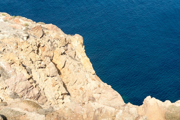 Vegen landschap met uitzicht op het eiland Santorini, Griekenland