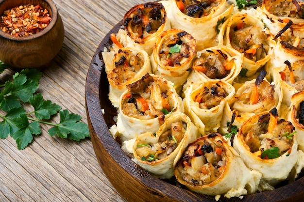 Casseruola di verdure in pane pita