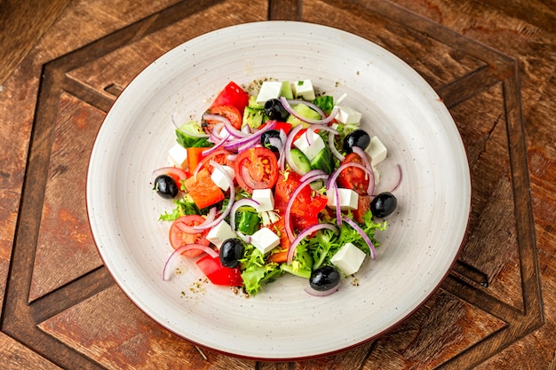 Vegetable greek salad