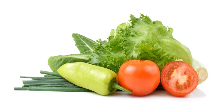 Photo 白い背景に野菜