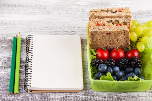 Vegetarian sandwich and berries