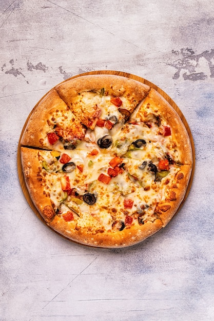 Vegetarische pizza met champignons