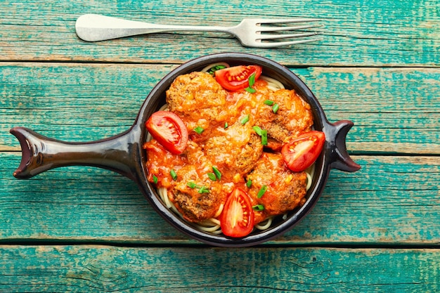 Veggie meatball with meat free and pasta