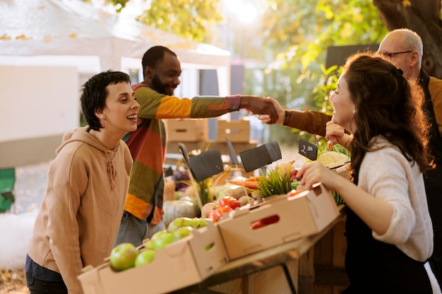 Vendors offering organic produce