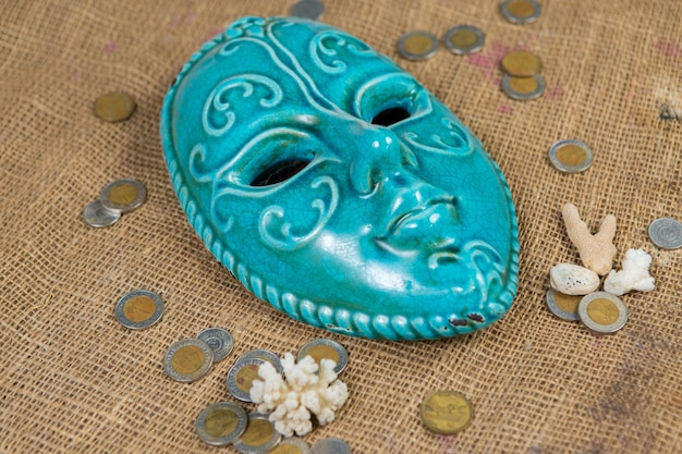 Veneciaans masker, keramisch souvenir