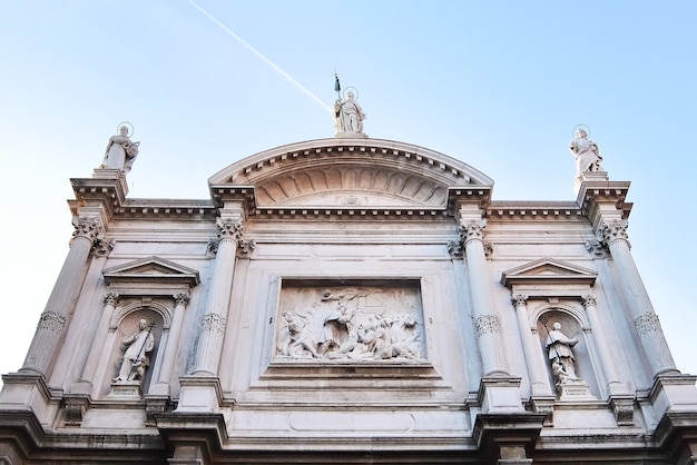 Venetië Italië Gevel van de katholieke kerk in Venetië Chiesa di San Rocco