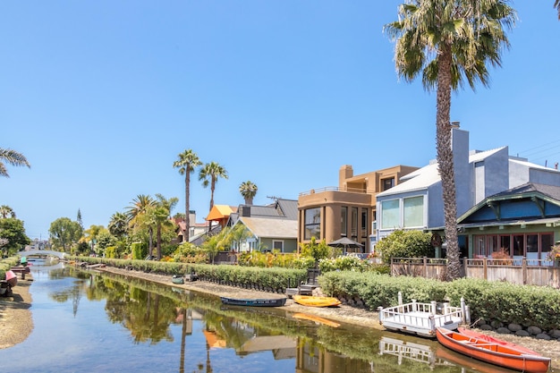 Venetië, verenigde staten, kan huizen aan de strandkanalen van venetië in californië