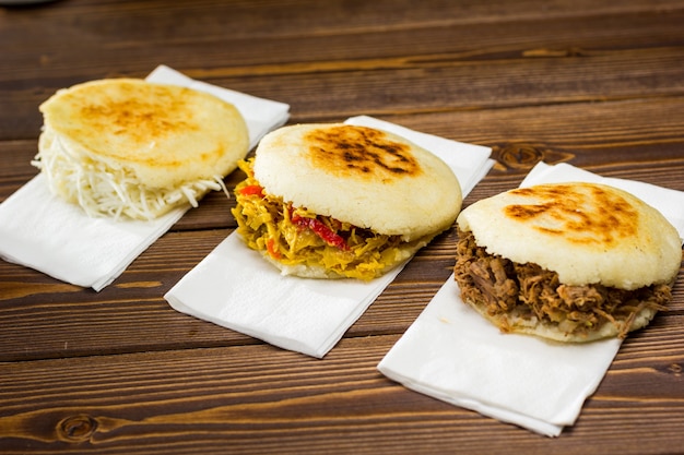 Cibo tipico venezuelano, arepa