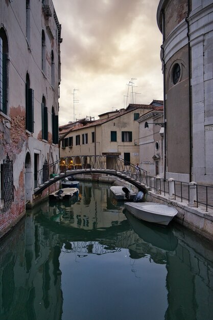 Venezia città