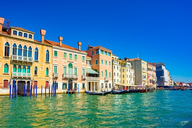 Foto venezia è un posto bellissimo sulla terra.