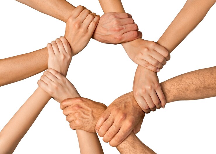 Foto verbinding gemeenschap saamhorigheid harmonie hand in hand samenwerking ondersteuning