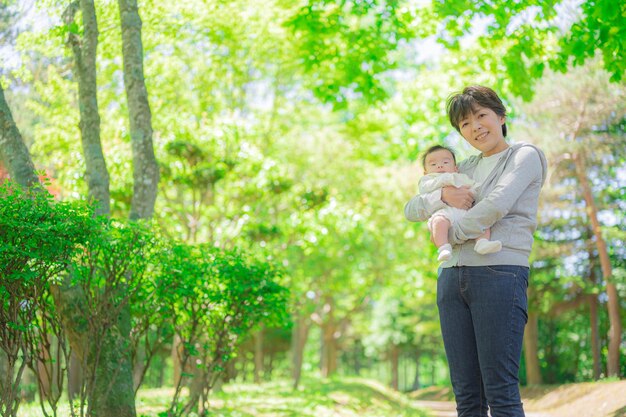 Verfrissend groen en ouder en kind