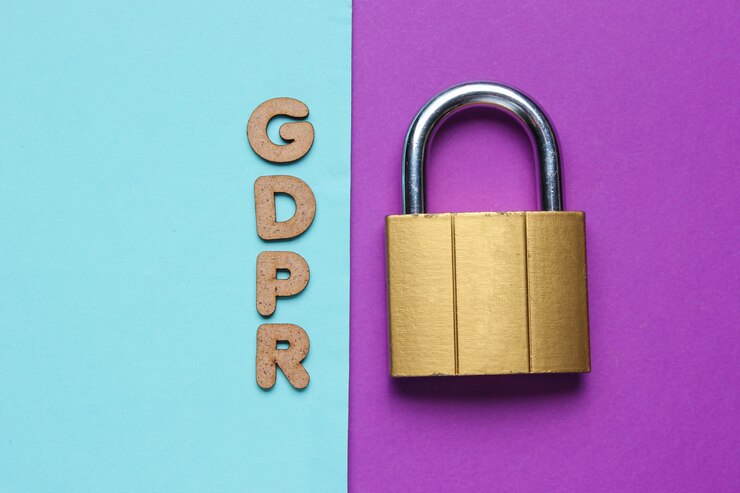 Foto vergrendel en word gdpr op blauw en paars papier