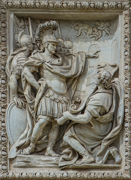 Verlichting van Marcus Vipsanius Agrippa kijkplannen voor de bouw van Acqua Vergine aquaduct bij Trevi fontein in Rome, Italië