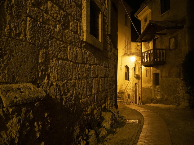 Veroli middeleeuws dorp lazio frosinone nachtzicht