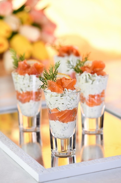 Verrine zachte kaasroom en zalm