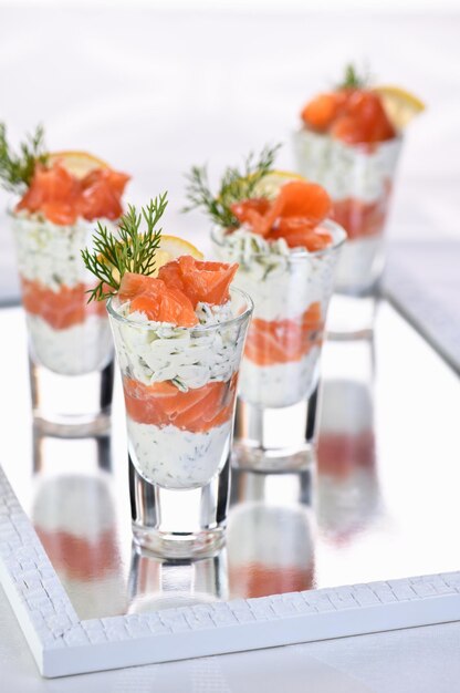 Verrine zachte kaasroom en zalm