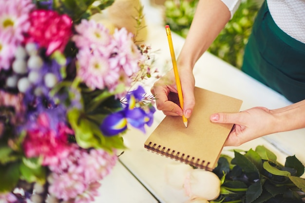 vers blad volwassen boeket van de hand