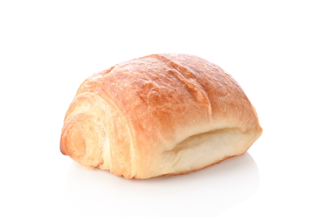 Vers Croissant die op Witte achtergrond wordt geïsoleerd