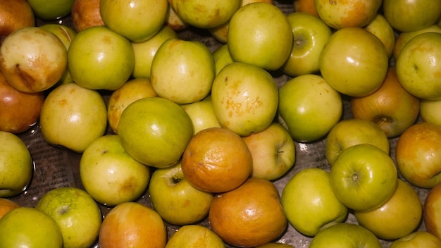 Vers en gezond fruit de marktvruchten voor verkoop op de markt