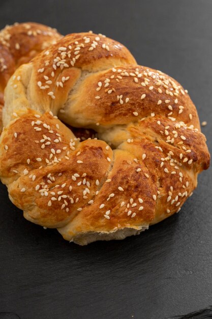 Vers gebakken banketbakkersbroodjes bagel