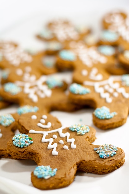 Vers gebakken peperkoek mannen cookies