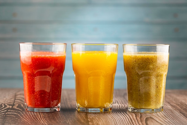 Verscheidenheid aan vruchtensappen Fruitsmoothies