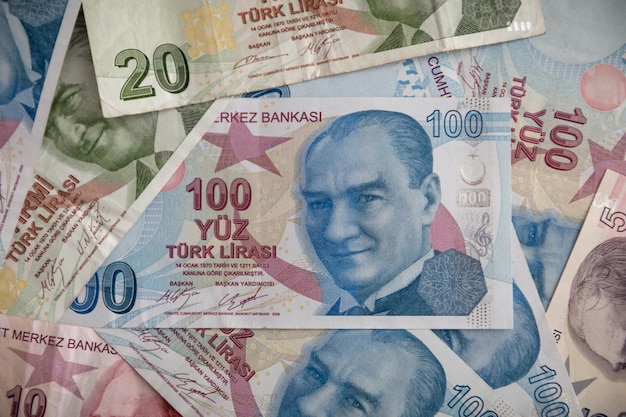Verschillende bankbiljetten van Turkse lira