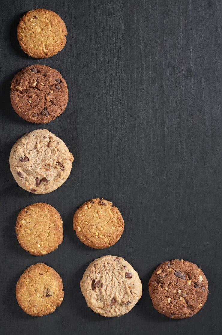 Verschillende cookies op zwart