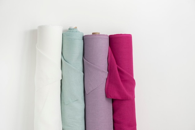 Verschillende kleuren linnen stof