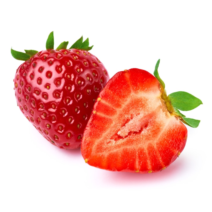 Foto verse aardbeien geïsoleerd op wit
