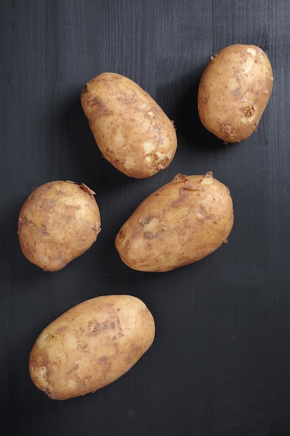 Verse biologische aardappelen