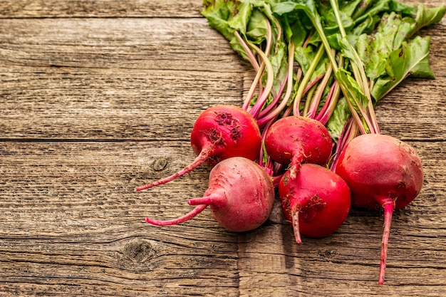 Verse biologische rijpe bieten