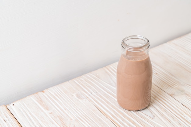 verse chocolademelk in fles