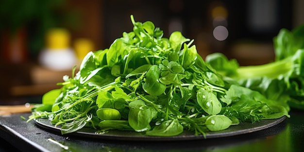 Verse greens close-up dauwdruppels op bladeren greens op tafel vegetarisch thema generatieve ai