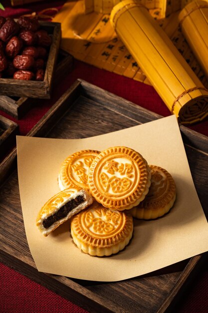 Verse mooncakes in een feestelijke sfeer