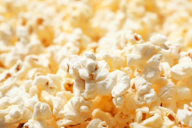 Verse popcorn als achtergrond close-up Smakelijke snack