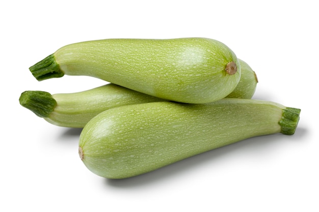 Verse rauwe groene courgettes