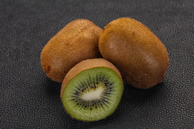 Verse rijpe kiwi