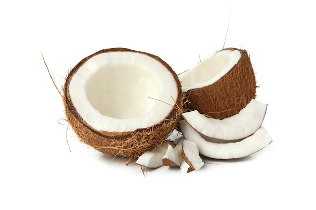 Verse smakelijke kokosnoot geïsoleerd op een witte achtergrond
