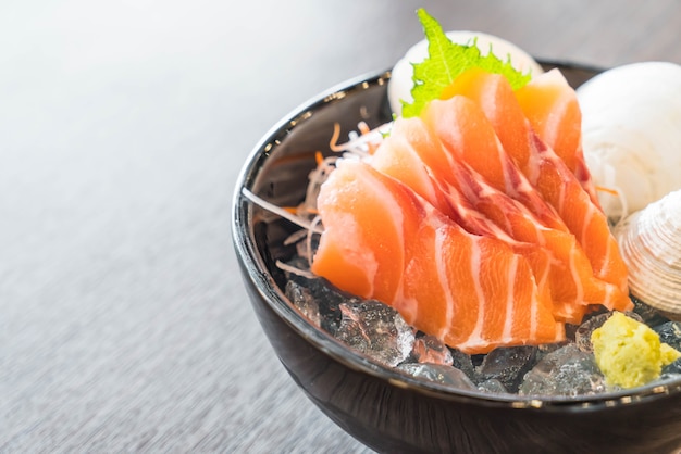 verse zalm sashimi