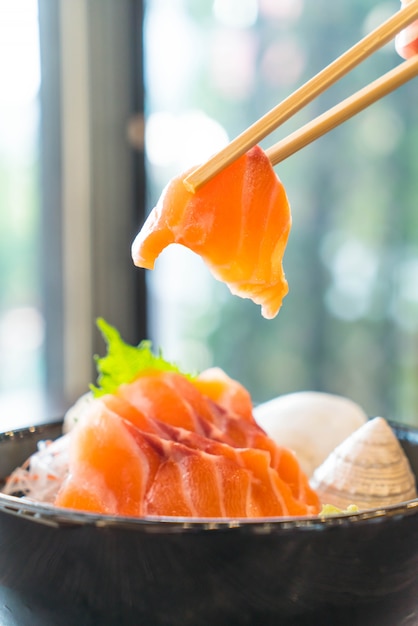 verse zalm sashimi