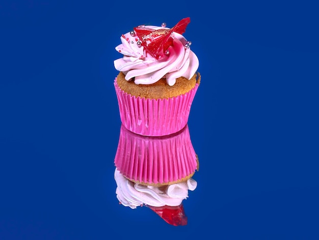 Verse zelfgemaakte cupcake